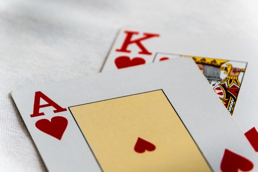 L'assurance au blackjack. As et roi : blackjack
